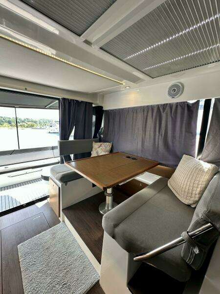 34ft Jeanneau Yacht For Sale