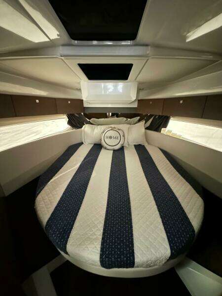 34ft Jeanneau Yacht For Sale