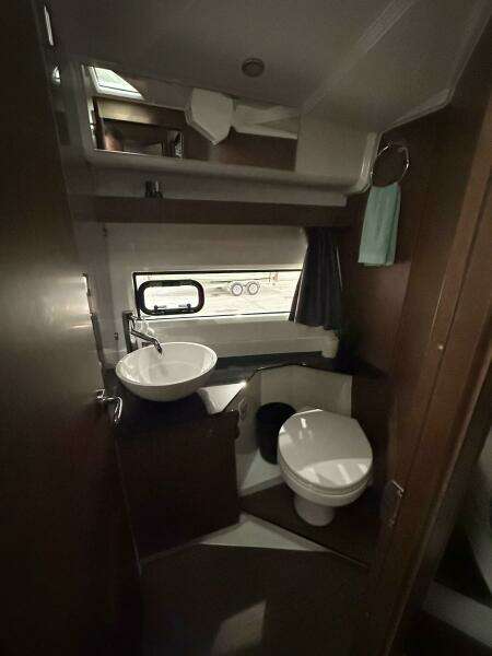 34ft Jeanneau Yacht For Sale