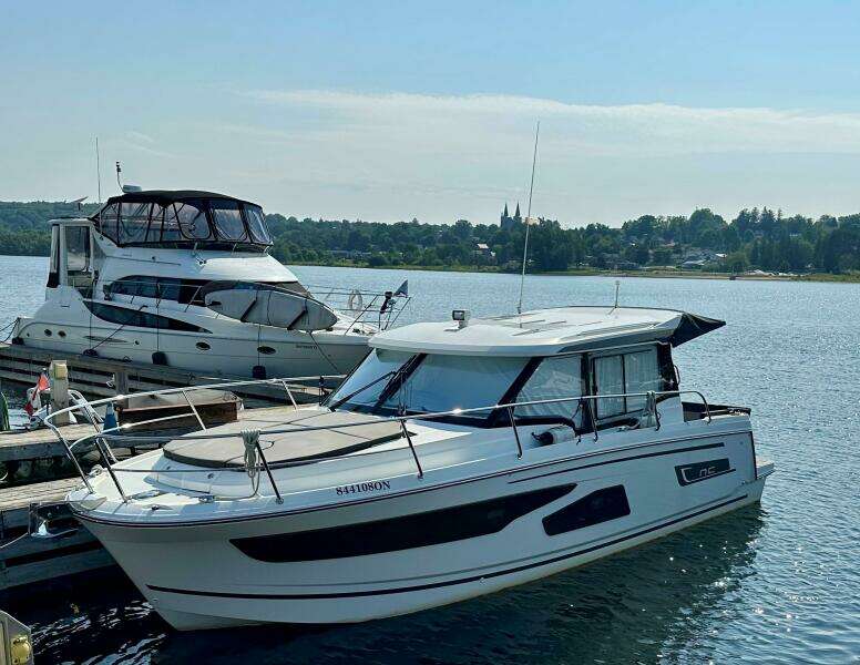 34ft Jeanneau Yacht For Sale