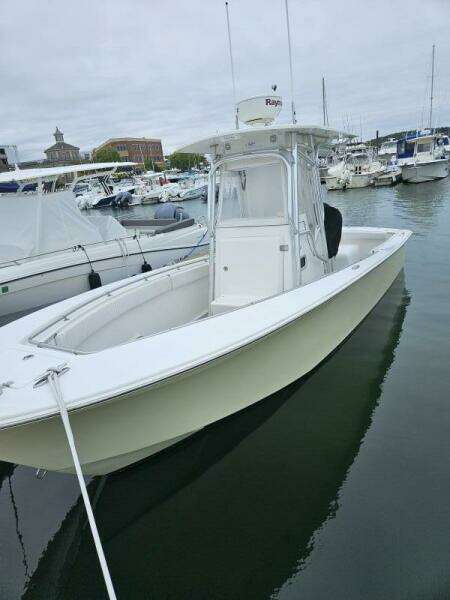 24ft Topaz Yacht For Sale