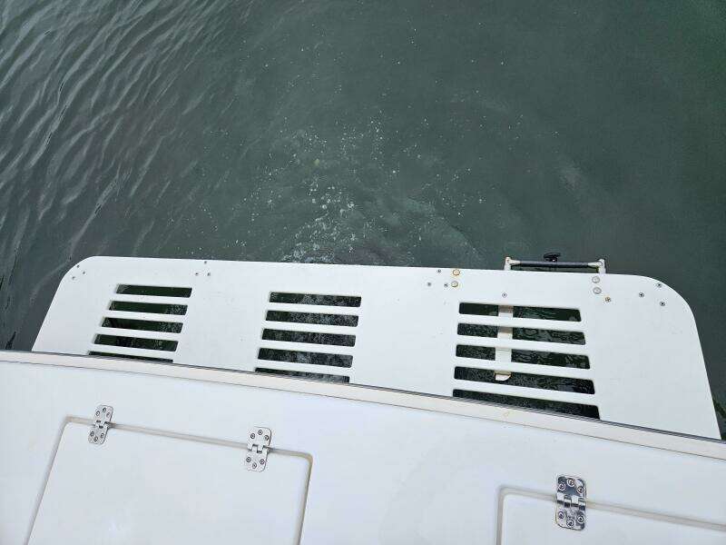 24ft Topaz Yacht For Sale