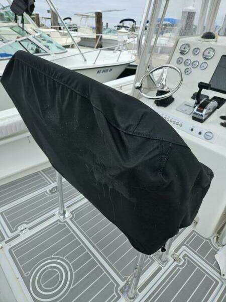 24ft Topaz Yacht For Sale