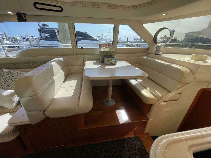 56ft Sea Ray Yacht For Sale