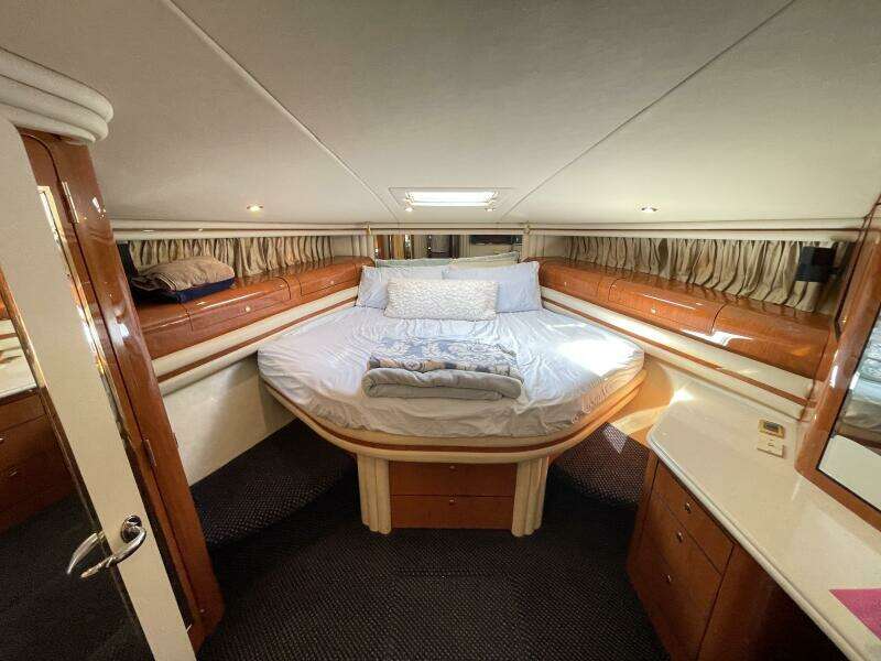 56ft Sea Ray Yacht For Sale