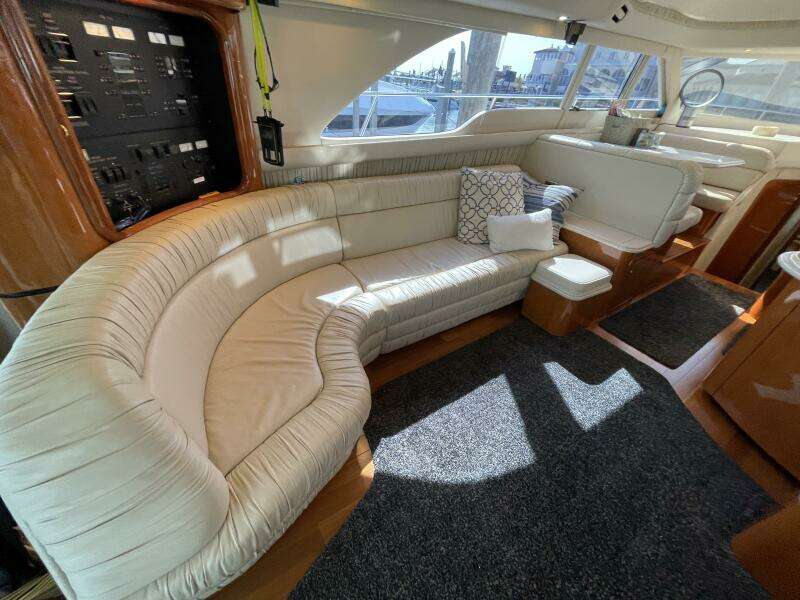 56ft Sea Ray Yacht For Sale