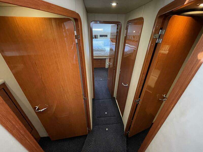 56ft Sea Ray Yacht For Sale