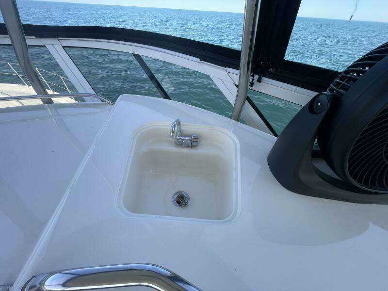 56ft Sea Ray Yacht For Sale