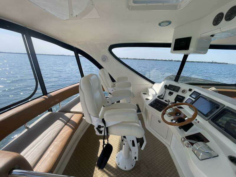 56ft Sea Ray Yacht For Sale