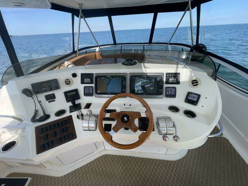 56ft Sea Ray Yacht For Sale