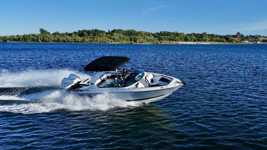30ft Monterey Yacht For Sale