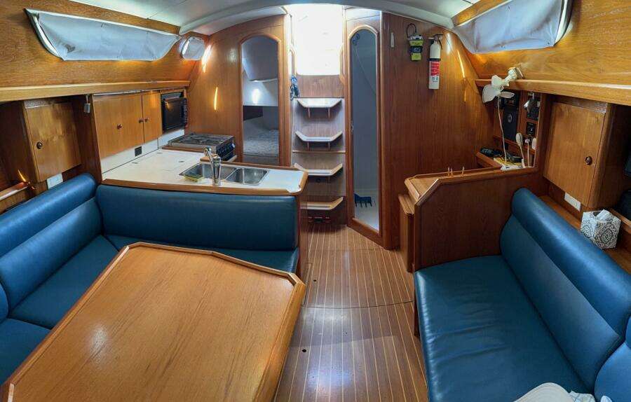 salon looking aft salon looking aft