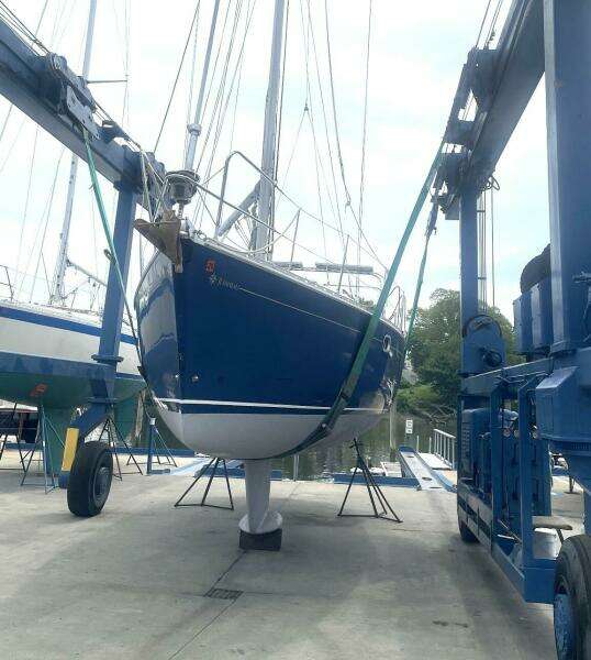 Spindrift 36ft Jeanneau Yacht For Sale Spindrift 36ft Jeanneau Yacht For Sale