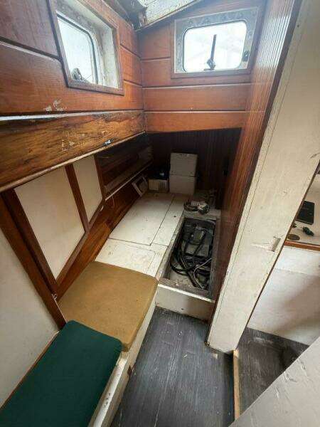 One World 52ft Colvin Yacht For Sale