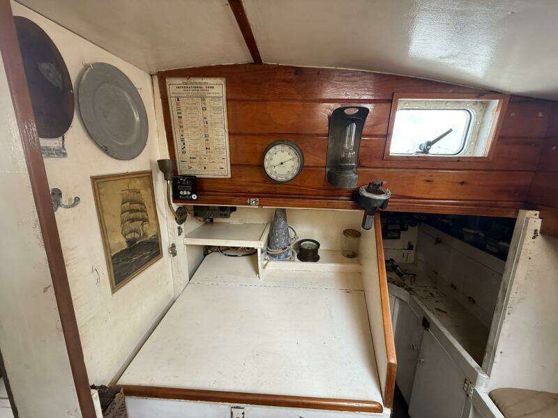 One World 52ft Colvin Yacht For Sale