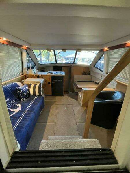 WILD THING IV 35ft Carver Yacht For Sale