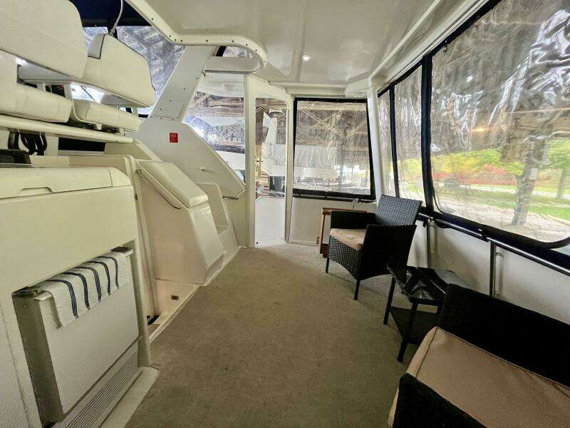 WILD THING IV 35ft Carver Yacht For Sale