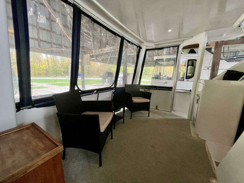 WILD THING IV 35ft Carver Yacht For Sale