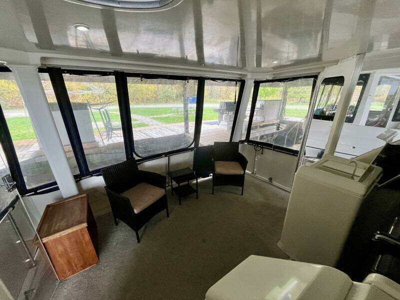 WILD THING IV 35ft Carver Yacht For Sale