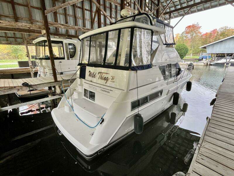 WILD THING IV 35ft Carver Yacht For Sale