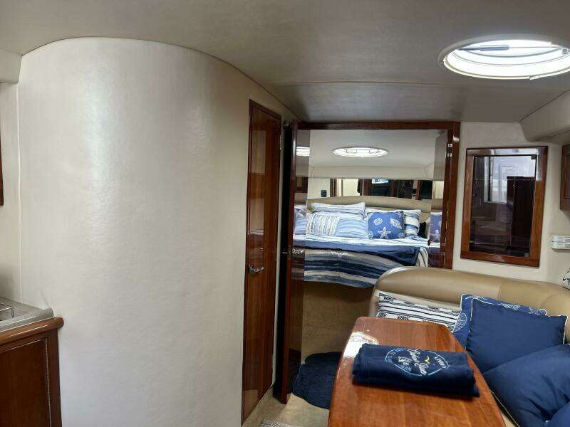 47ft Wellcraft Yacht For Sale