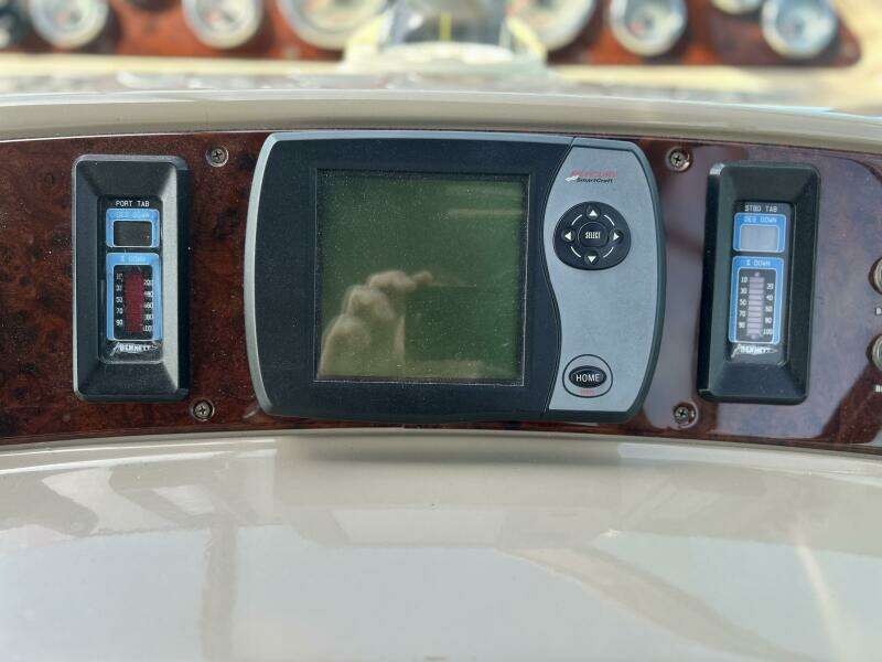 47ft Wellcraft Yacht For Sale
