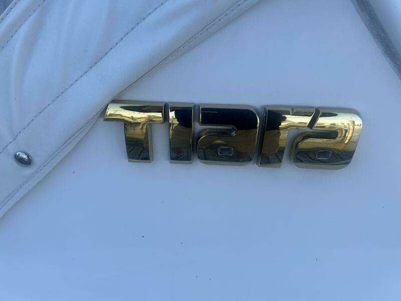 36ft Tiara Yachts Yacht For Sale