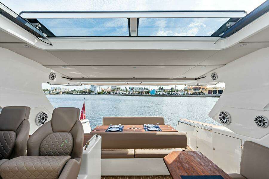 37ft Makai Yacht For Sale