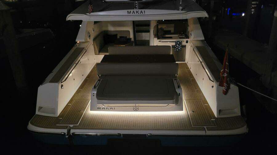 37ft Makai Yacht For Sale