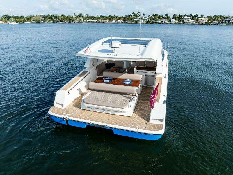37ft Makai Yacht For Sale