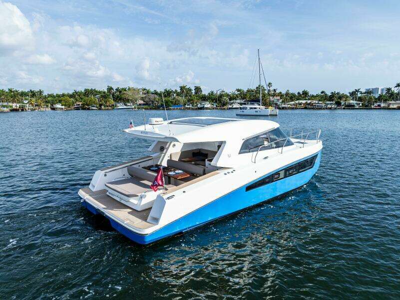 37ft Makai Yacht For Sale