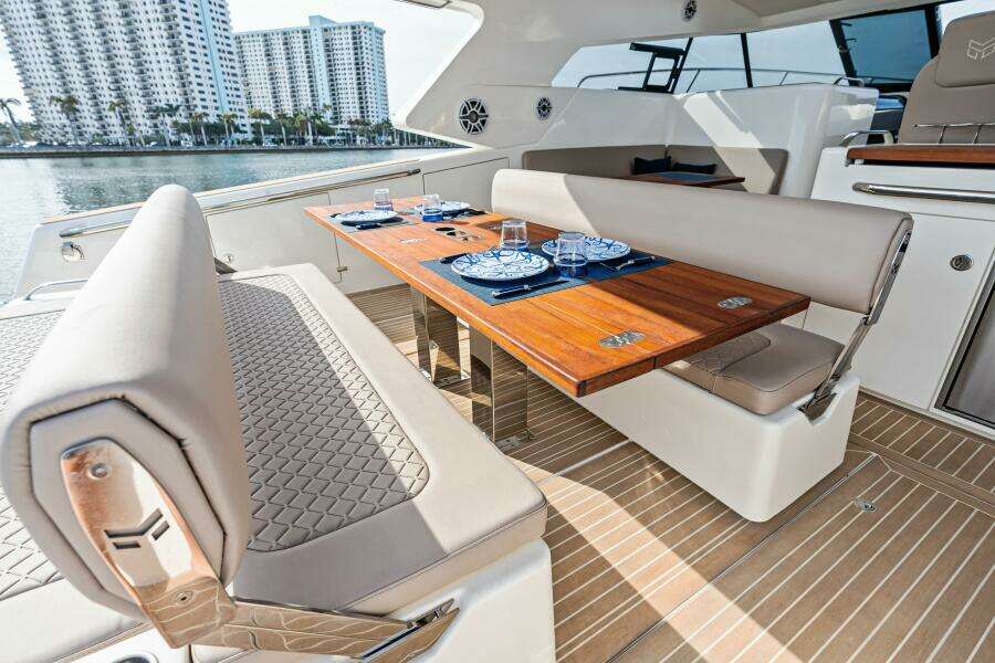 37ft Makai Yacht For Sale