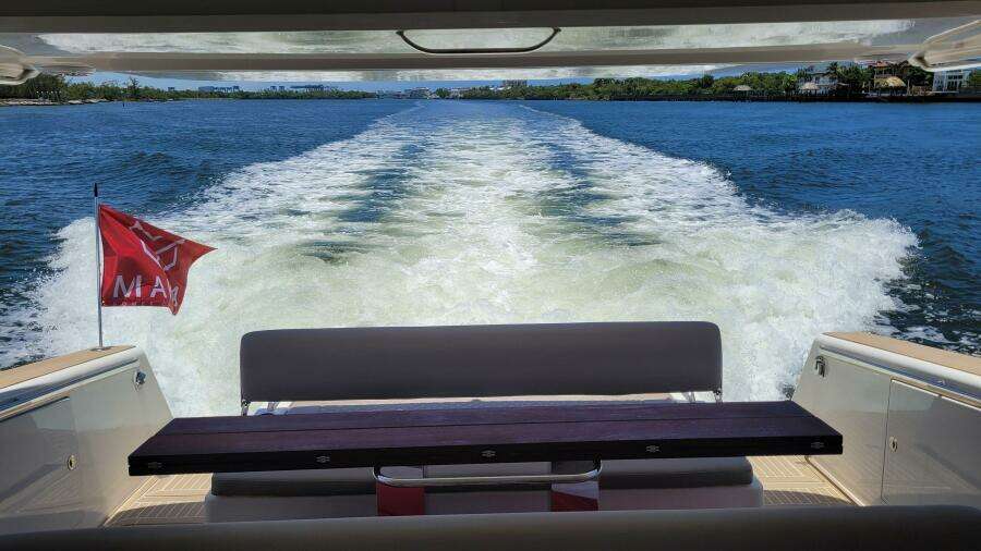 37ft Makai Yacht For Sale