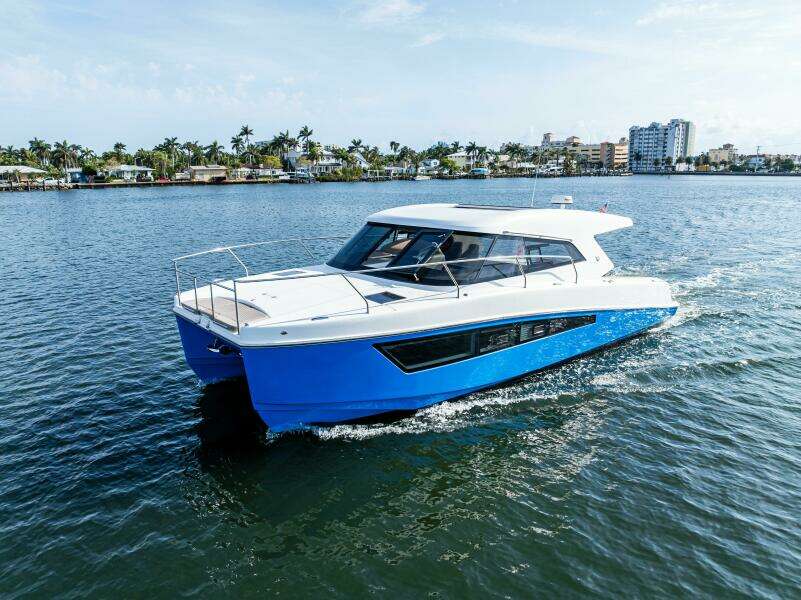 37ft Makai Yacht For Sale