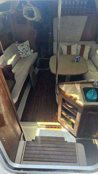 Aquila 34ft Hunter Yacht For Sale