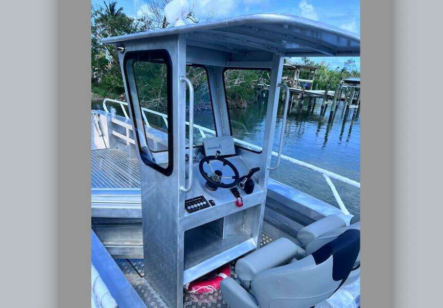 30ft Custom Yacht For Sale