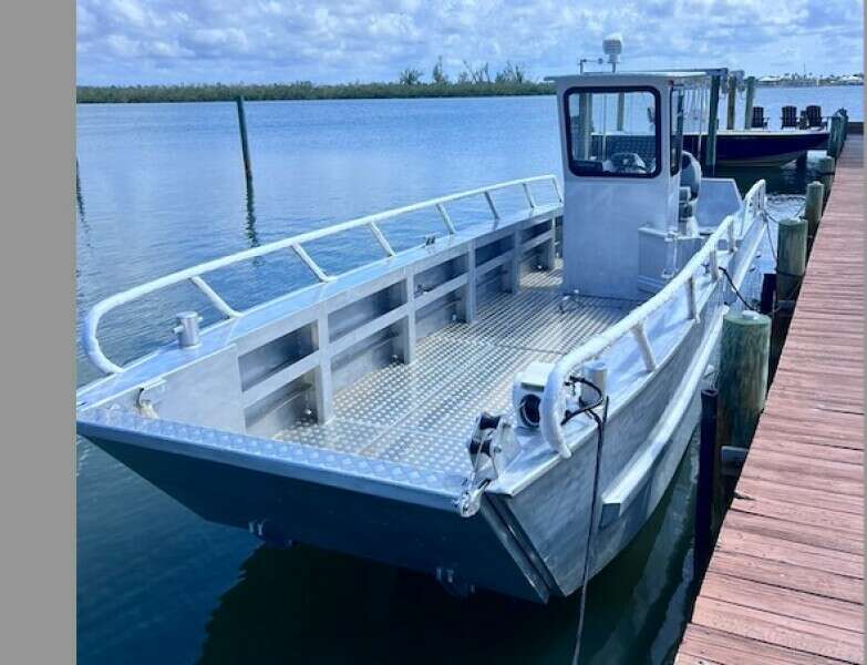 30ft Custom Yacht For Sale
