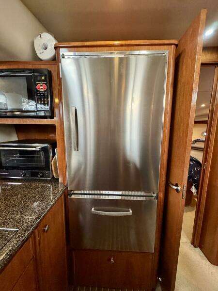 Shake N  Bake 45ft Meridian Yacht For Sale