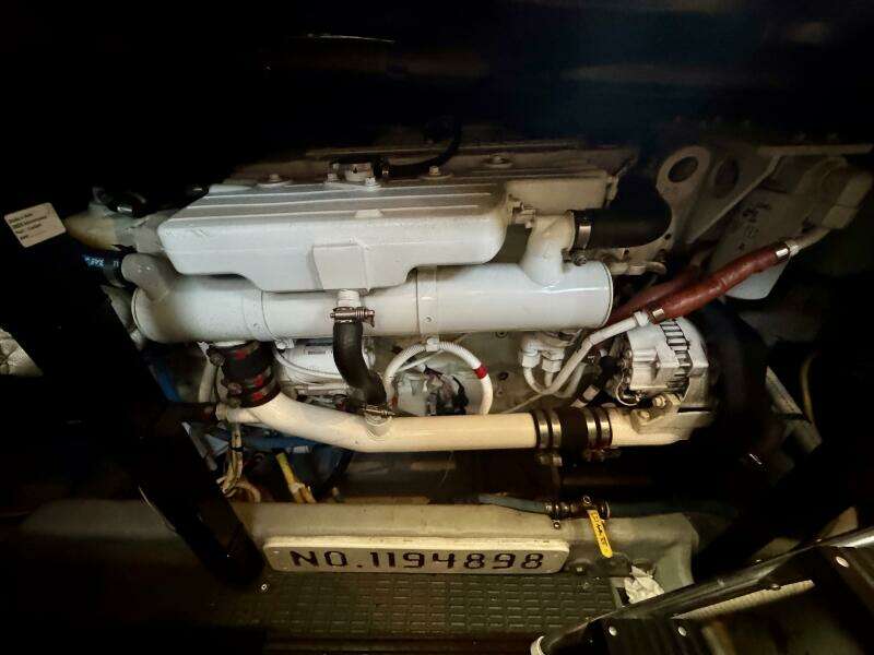 Shake N  Bake 45ft Meridian Yacht For Sale