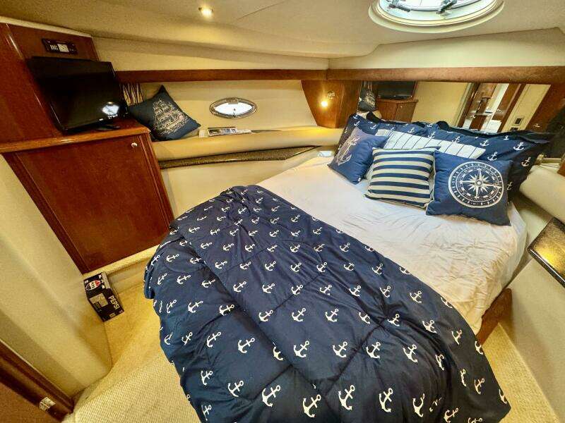 Shake N  Bake 45ft Meridian Yacht For Sale