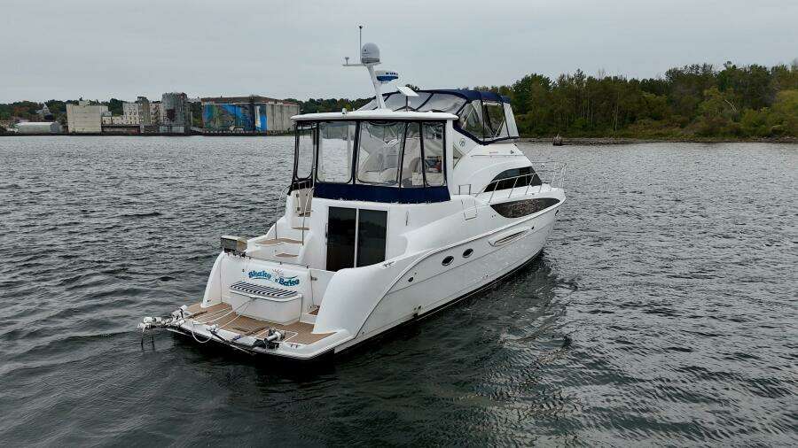 Shake N  Bake 45ft Meridian Yacht For Sale