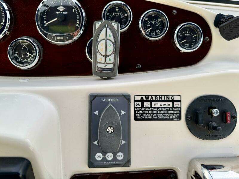 Shake N  Bake 45ft Meridian Yacht For Sale