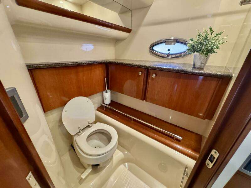Shake N  Bake 45ft Meridian Yacht For Sale