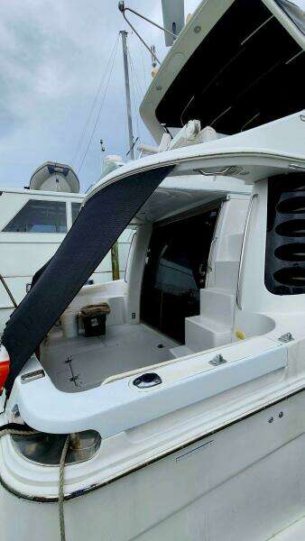Still Waters 45ft Carver Yacht For Sale