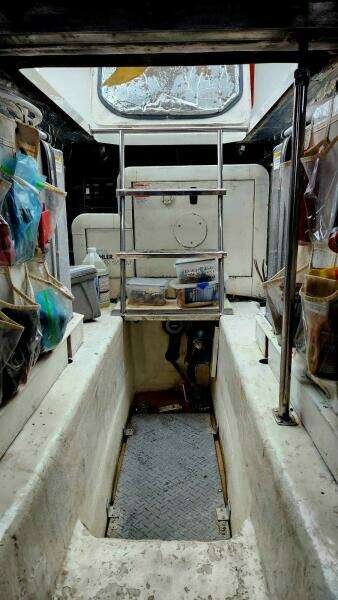 Still Waters 45ft Carver Yacht For Sale