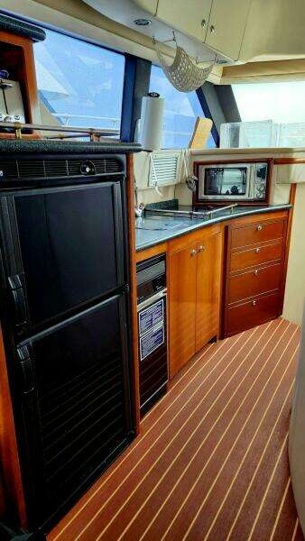 Still Waters 45ft Carver Yacht For Sale