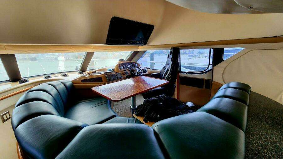 Still Waters 45ft Carver Yacht For Sale