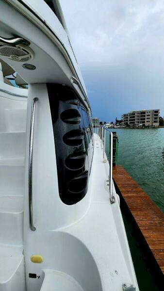Still Waters 45ft Carver Yacht For Sale
