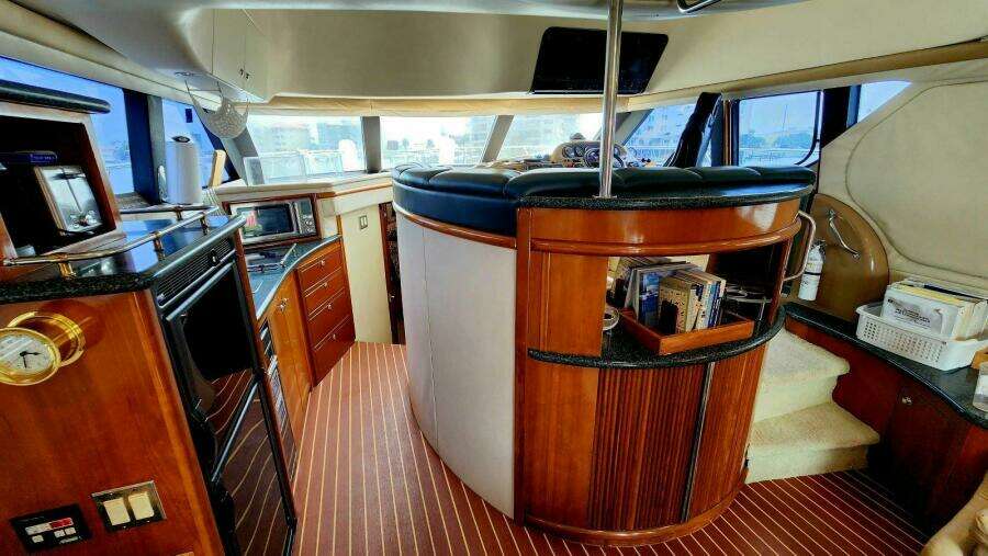 Still Waters 45ft Carver Yacht For Sale