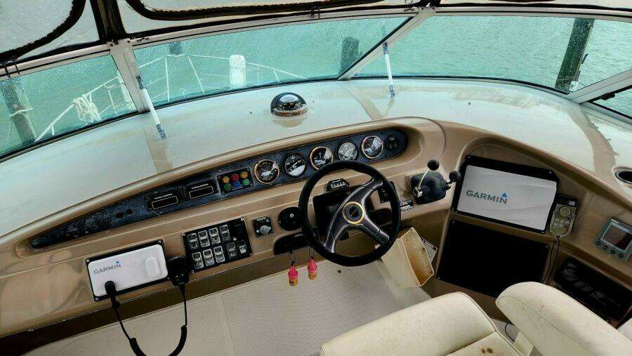 Still Waters 45ft Carver Yacht For Sale